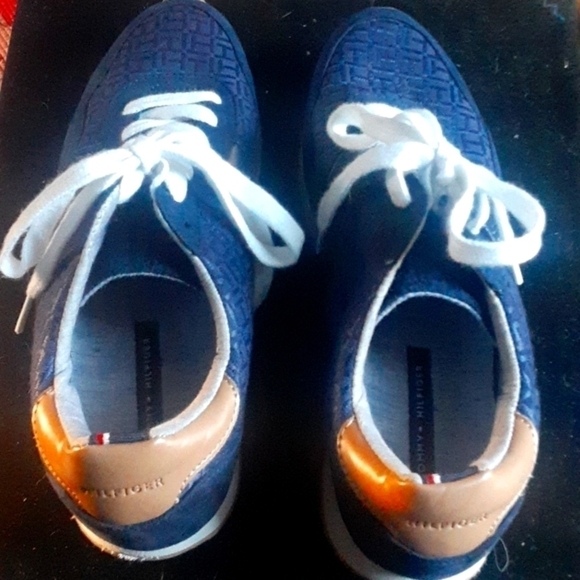 Tommy Hilfiger Shoes - Tommy Hilfiger Sneakers
